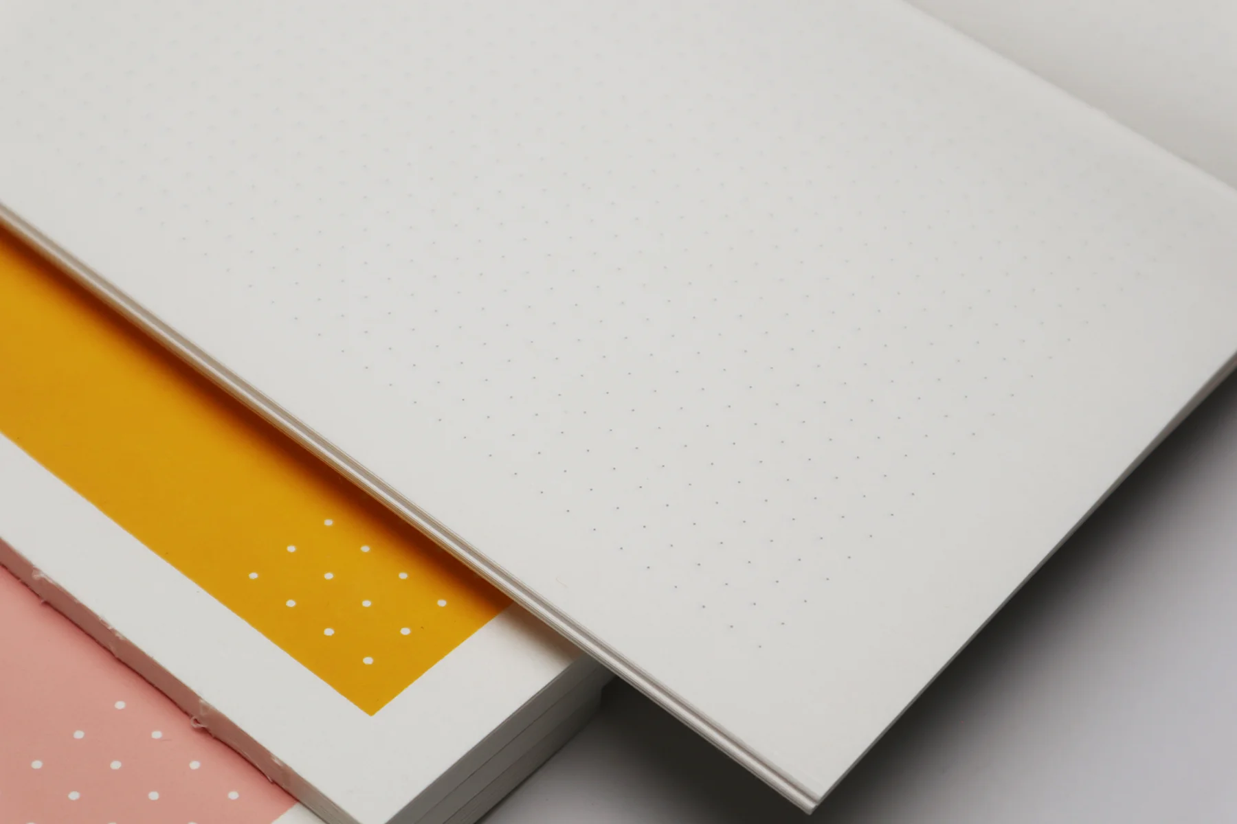 Hanji A5 Dot Notebook - Image 4