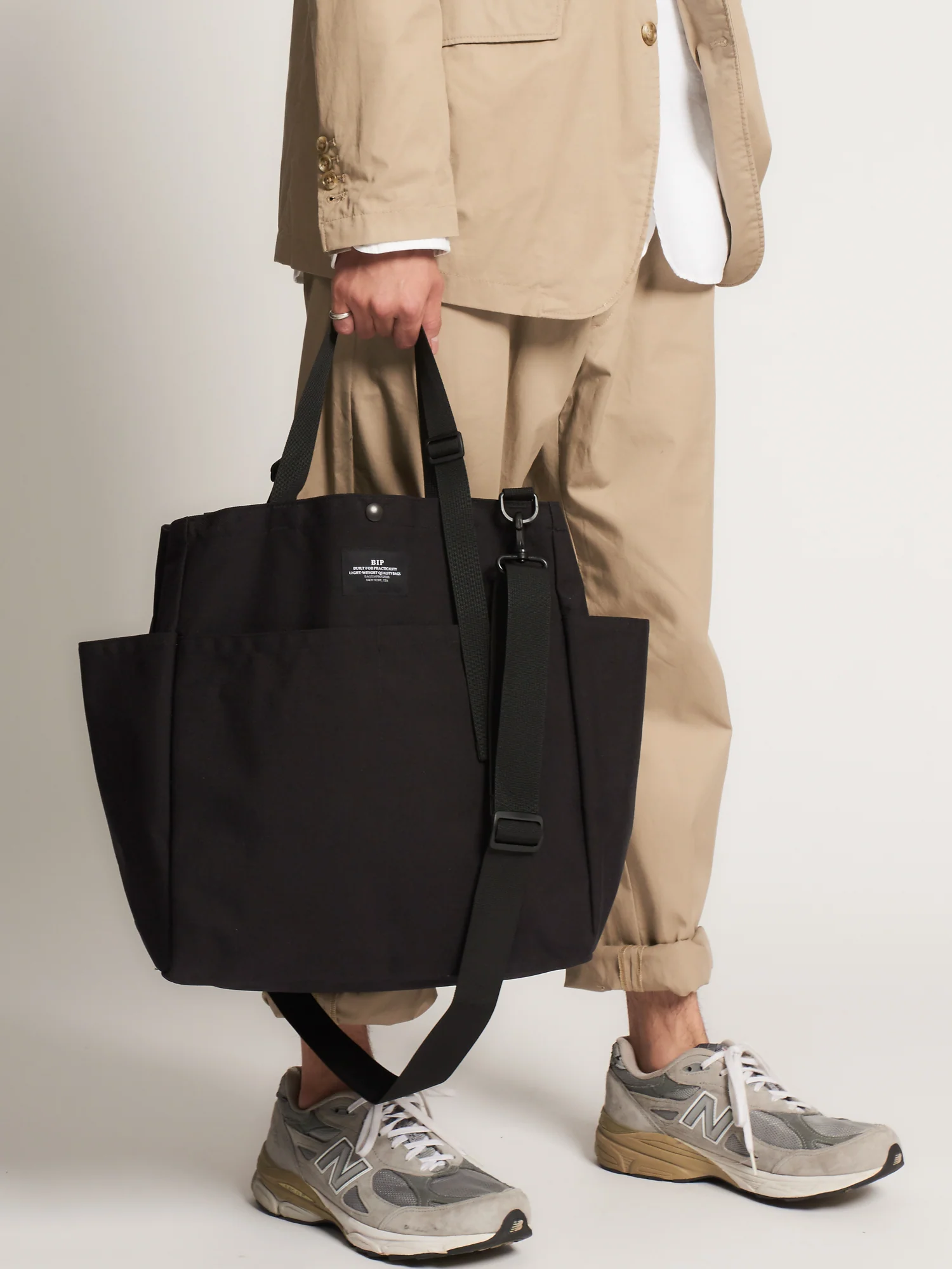 Carry-All Beach Bag - Black - Image 6