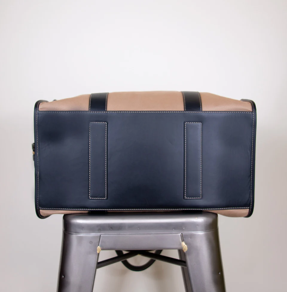 Heredos 24 Hour Carryall Bag - Image 5