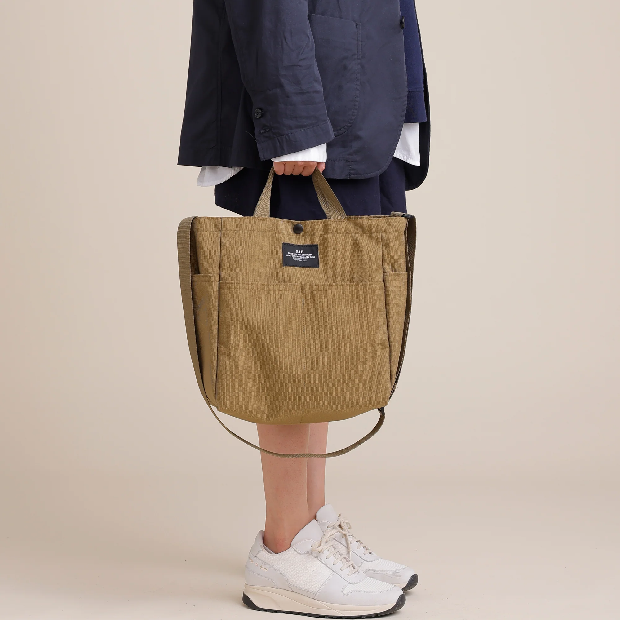 Multi-Pocket Bag Medium - Khaki - Image 5